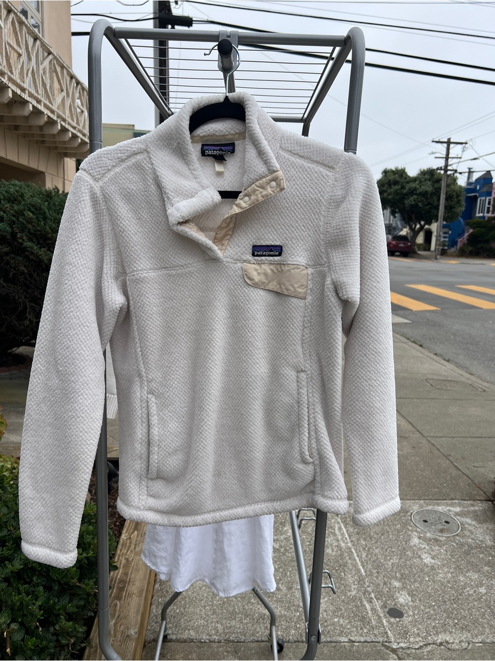 Patagonia Cream Cowl Snap Pullover Fleece Sweater